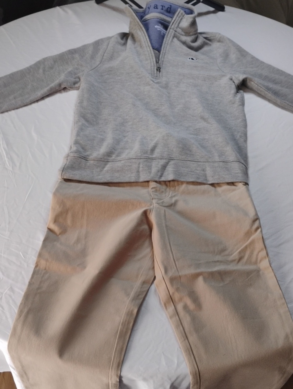 🤩Vineyard Vines Boys Breaker Pants Khaki Chino Size 8 NWT & Vineyard Pullover😎